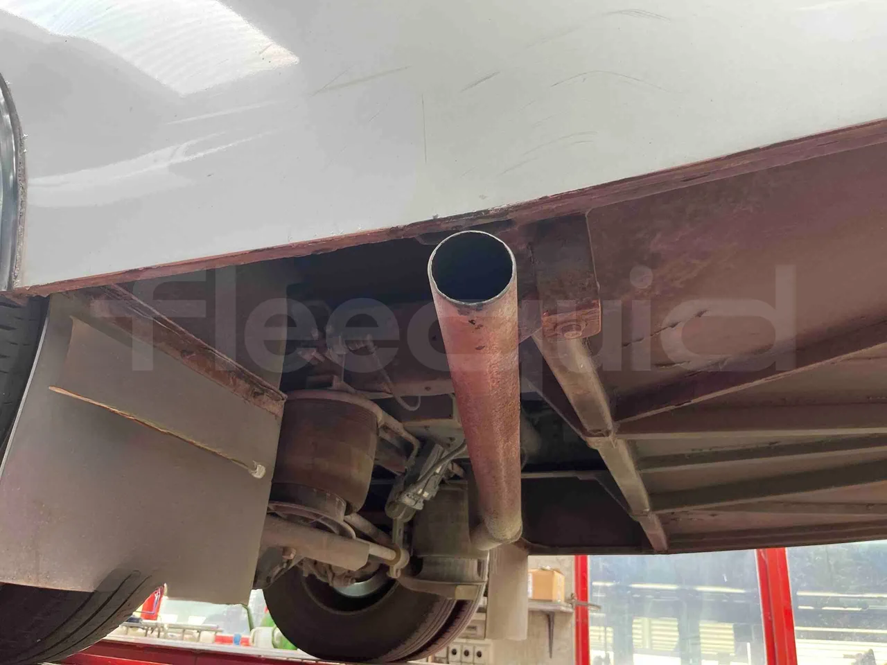 Iveco Unvi Compa - exhaust photo