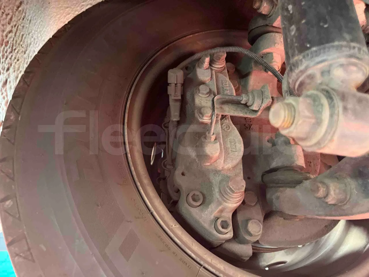 Iveco Unvi Compa - front brake calipers left