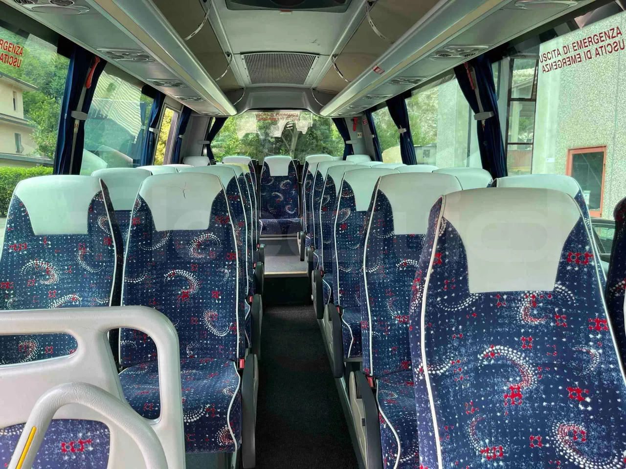 Iveco Unvi Compa - handrails photo