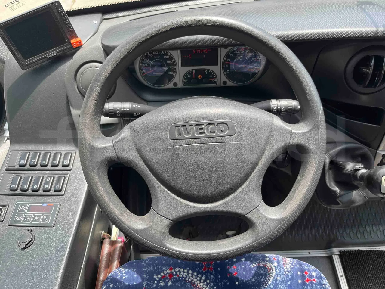 Iveco Unvi Compa - steering wheel photo