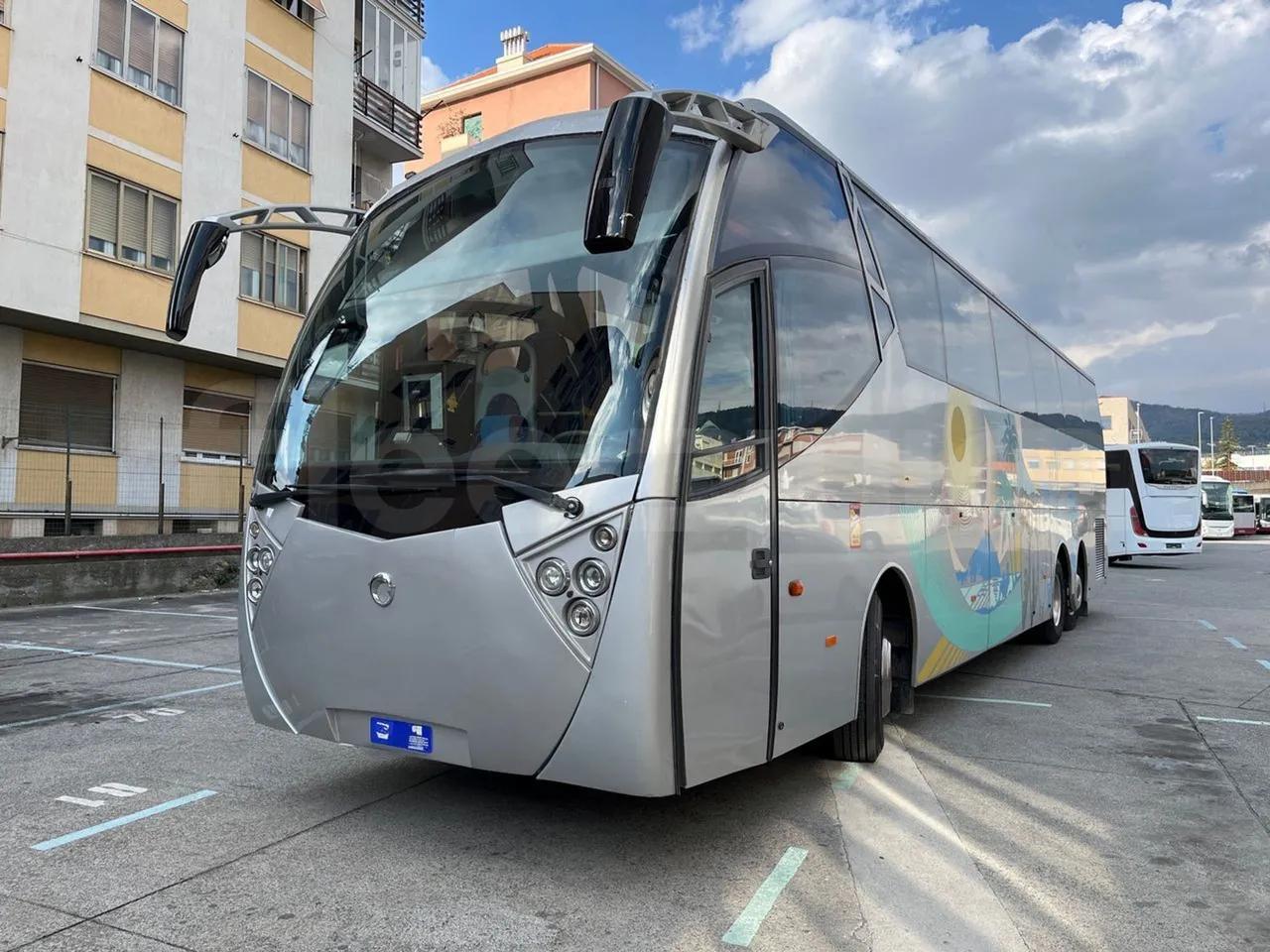 Iveco 397E Atlantis - EUR3 - 316kW - 13.750m - 3/4 front left