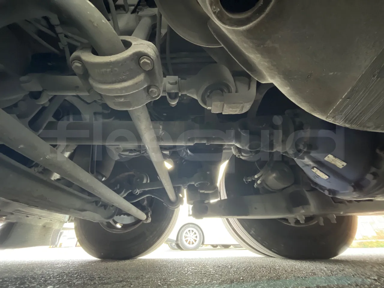 Iveco 397E Atlantis - EUR3 - 316kW - 13.750m - driveshaft photo