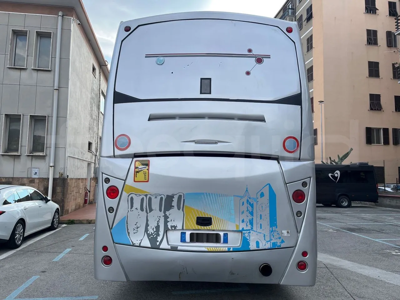 Iveco 397E Atlantis - EUR3 - 316kW - 13.750m - rear hatch closed