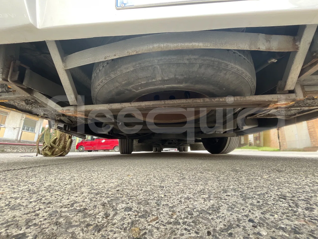 Iveco 397E Atlantis - EUR3 - 316kW - 13.750m - front undercarriage from front