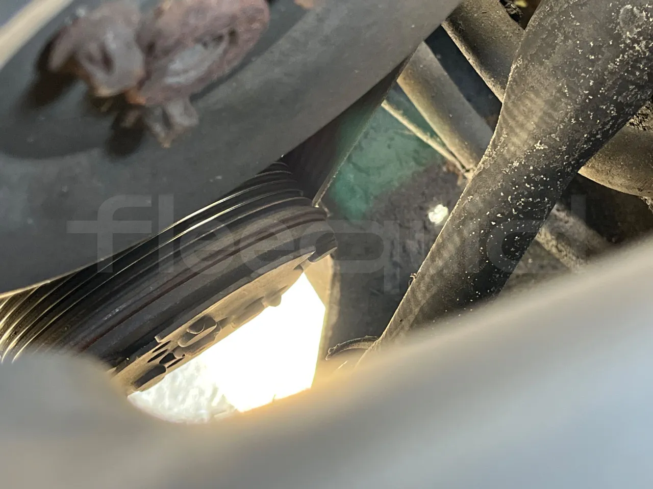 Mercedes-Benz Sprinter 416CDI - EUR4 - 115kW - 6.985m - air conditioning compressor