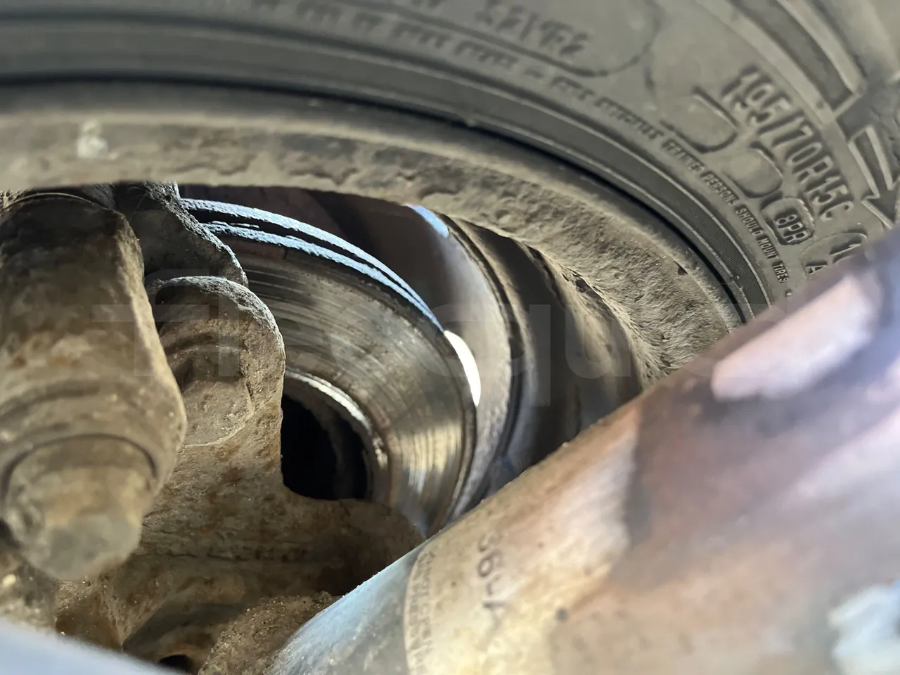 Mercedes-Benz Sprinter 416CDI - EUR4 - 115kW - 6.985m - front discs left