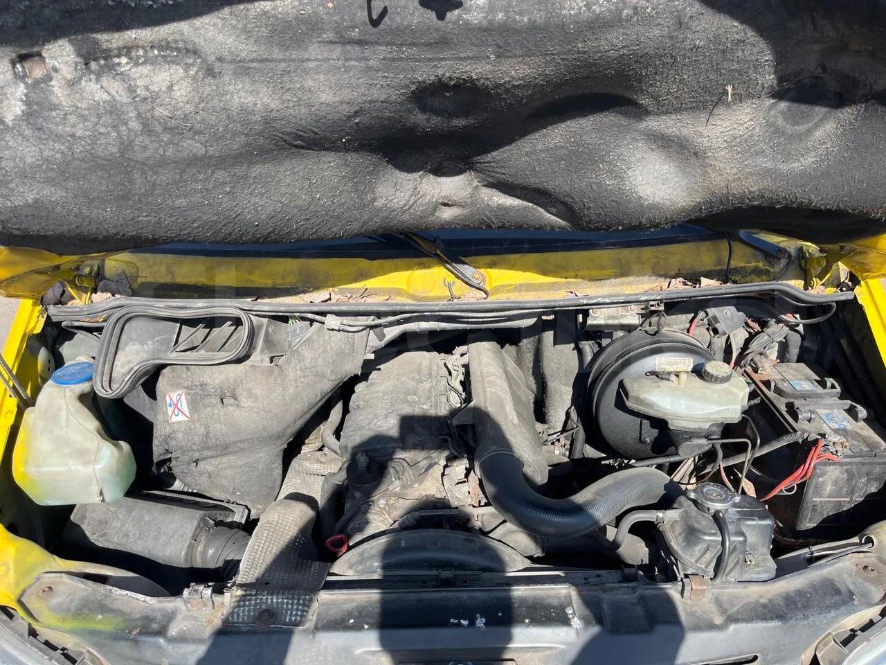 Mercedes-Benz Sprinter 416CDI - EUR4 - 115kW - 6.985m - rear hatch open