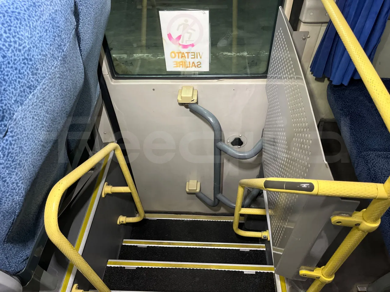 King Long XMQ6120C 2AL 2AA2B - EUR5 - 250kW - 12.200m - jack and driver keys