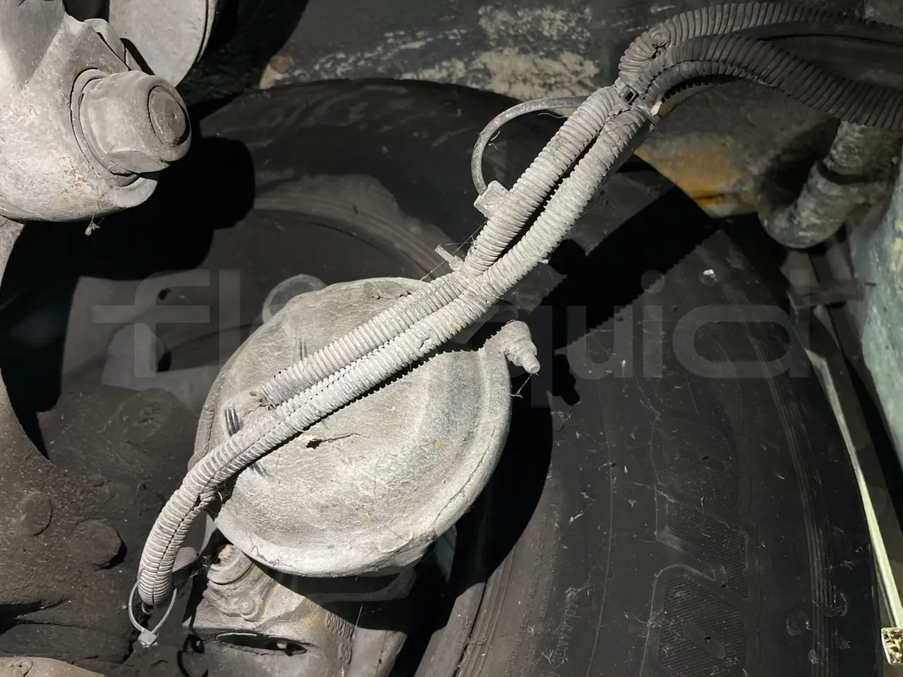 King Long XMQ6120C 2AL 2AA2B - EUR5 - 250kW - 12.200m - front brake calipers right