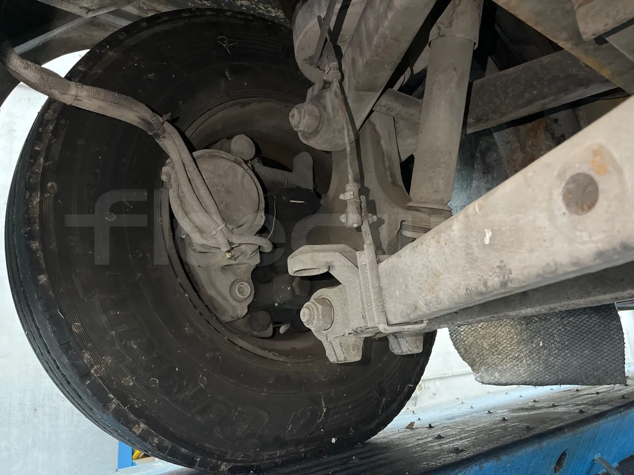 King Long XMQ6120C 2AL 2AA2B - EUR5 - 250kW - 12.200m - front axle left side