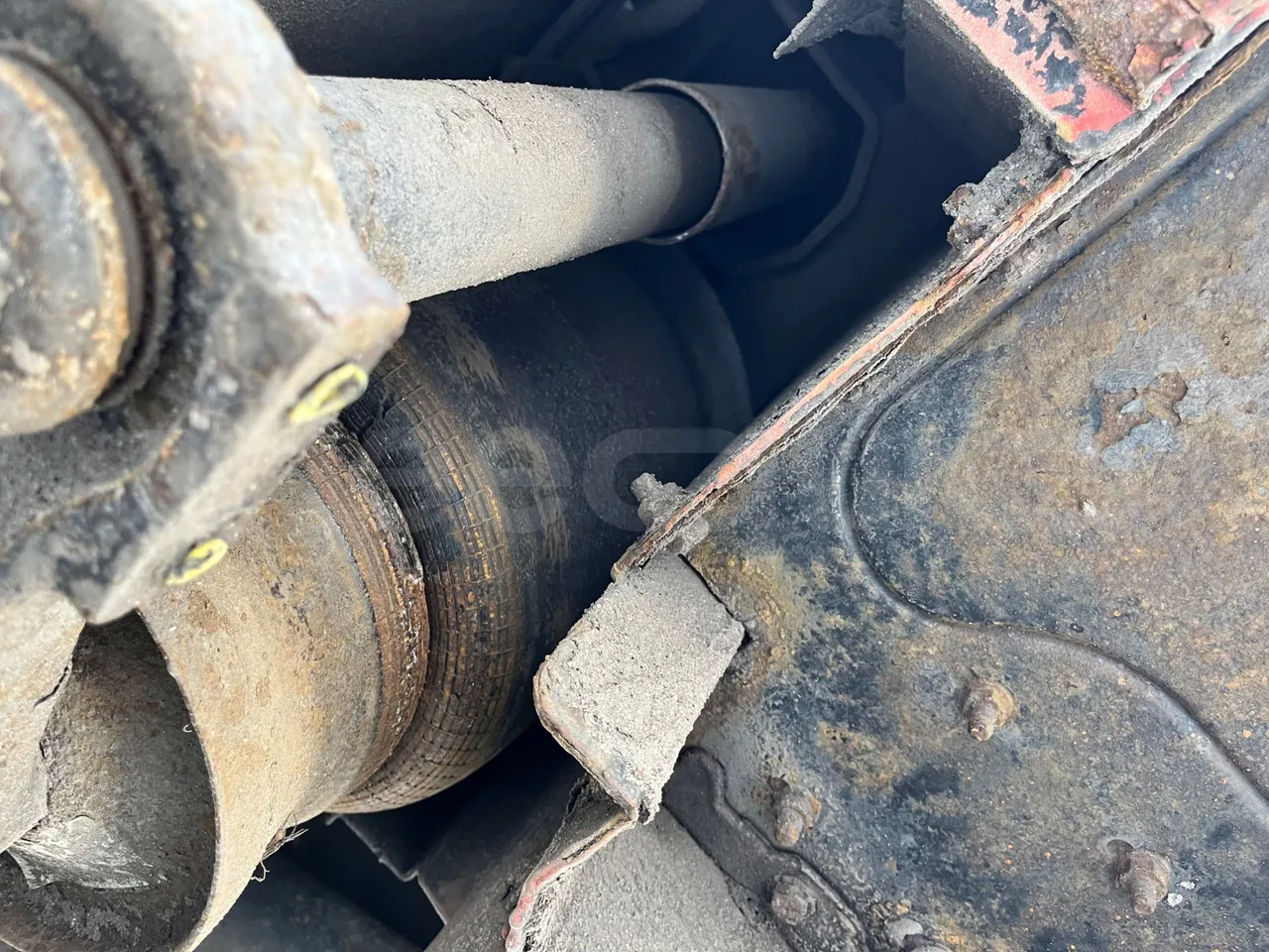 Mercedes-Benz Citaro K O530 - Euro 6 - 220 kW - 10833 mt - axel 2 air springs 2 left