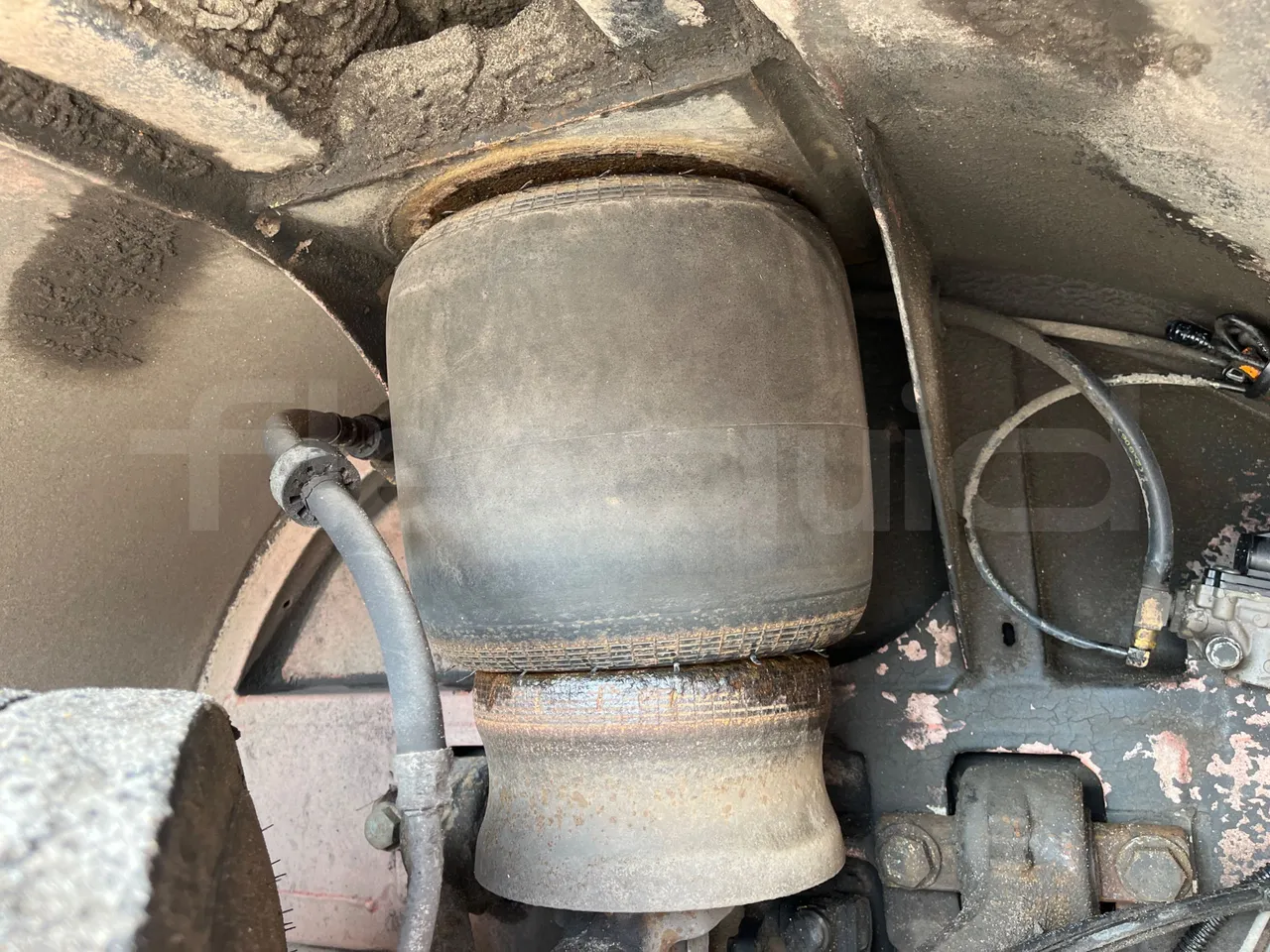 Mercedes-Benz Citaro K O530 - Euro 6 - 220 kW - 10833 mt - front air springs right