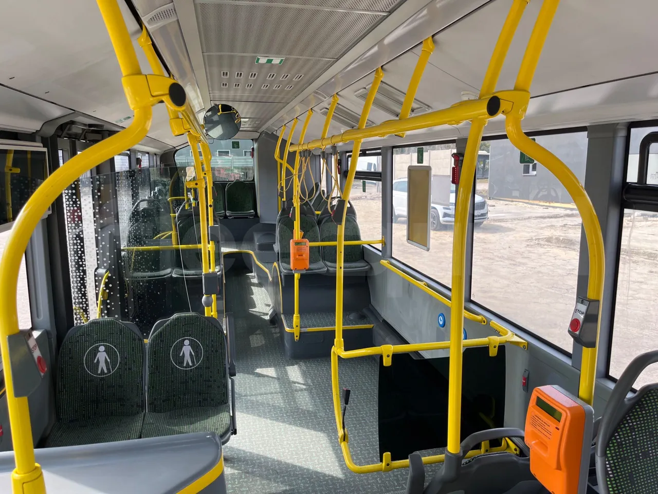 Mercedes-Benz Citaro K O530 - Euro 6 - 220 kW - 10833 mt - handrails photo