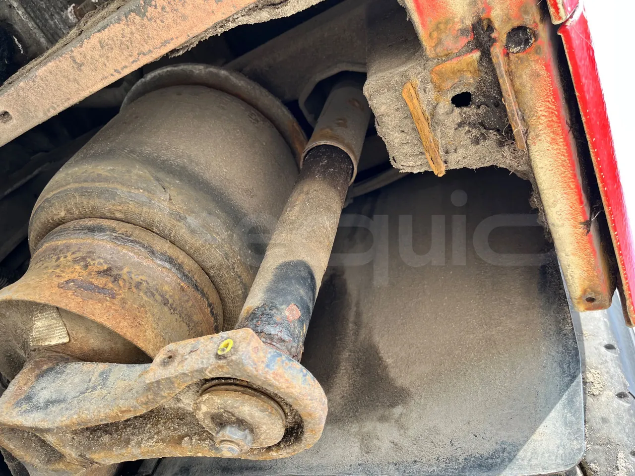 Mercedes-Benz Citaro K O530 - Euro 6 - 220 kW - 10833 mt - axle 2 shock absorbers 2 left