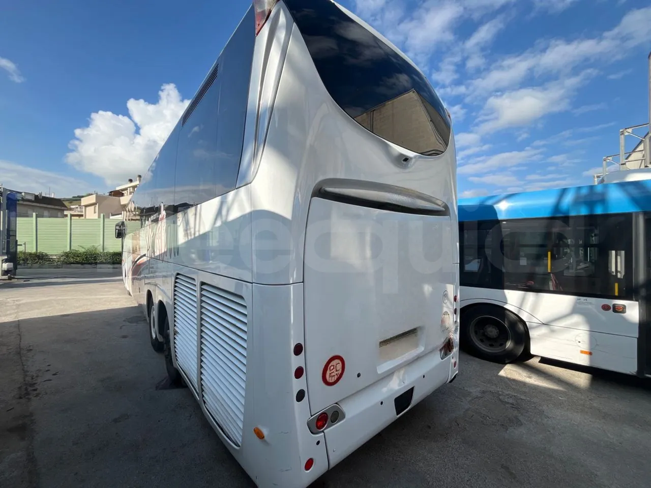 Iveco Irisbus France SFR310/ Euro 5 - 331 Kw - 13.854 Mt - 3/4 left rear side
