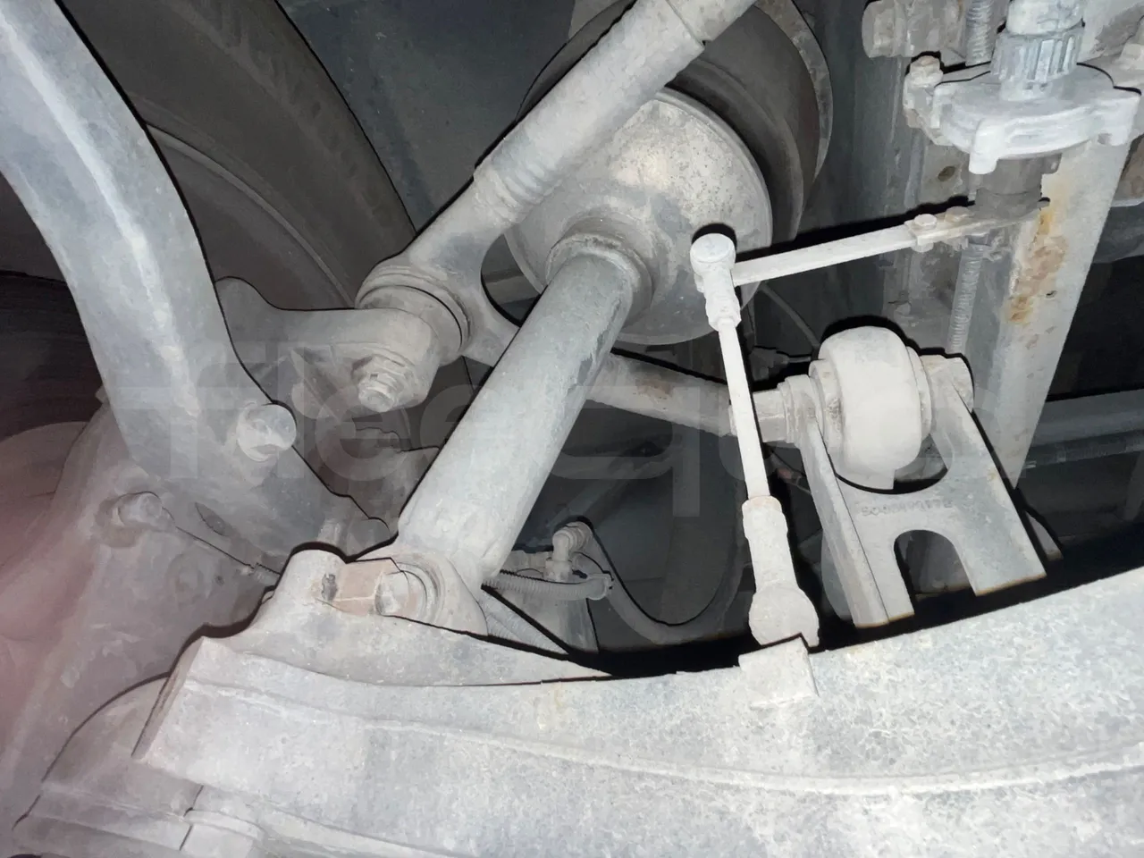 Iveco Irisbus France SFR310/ Euro 5 - 331 Kw - 13.854 Mt - front air springs left