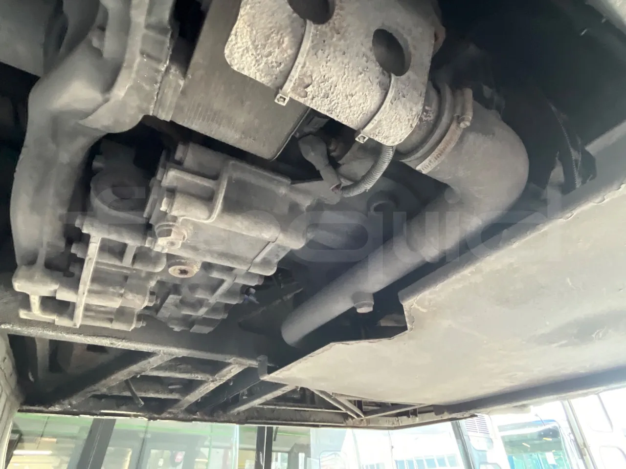 Iveco Irisbus France SFR310/ Euro 5 - 331 Kw - 13.854 Mt - gearbox photo