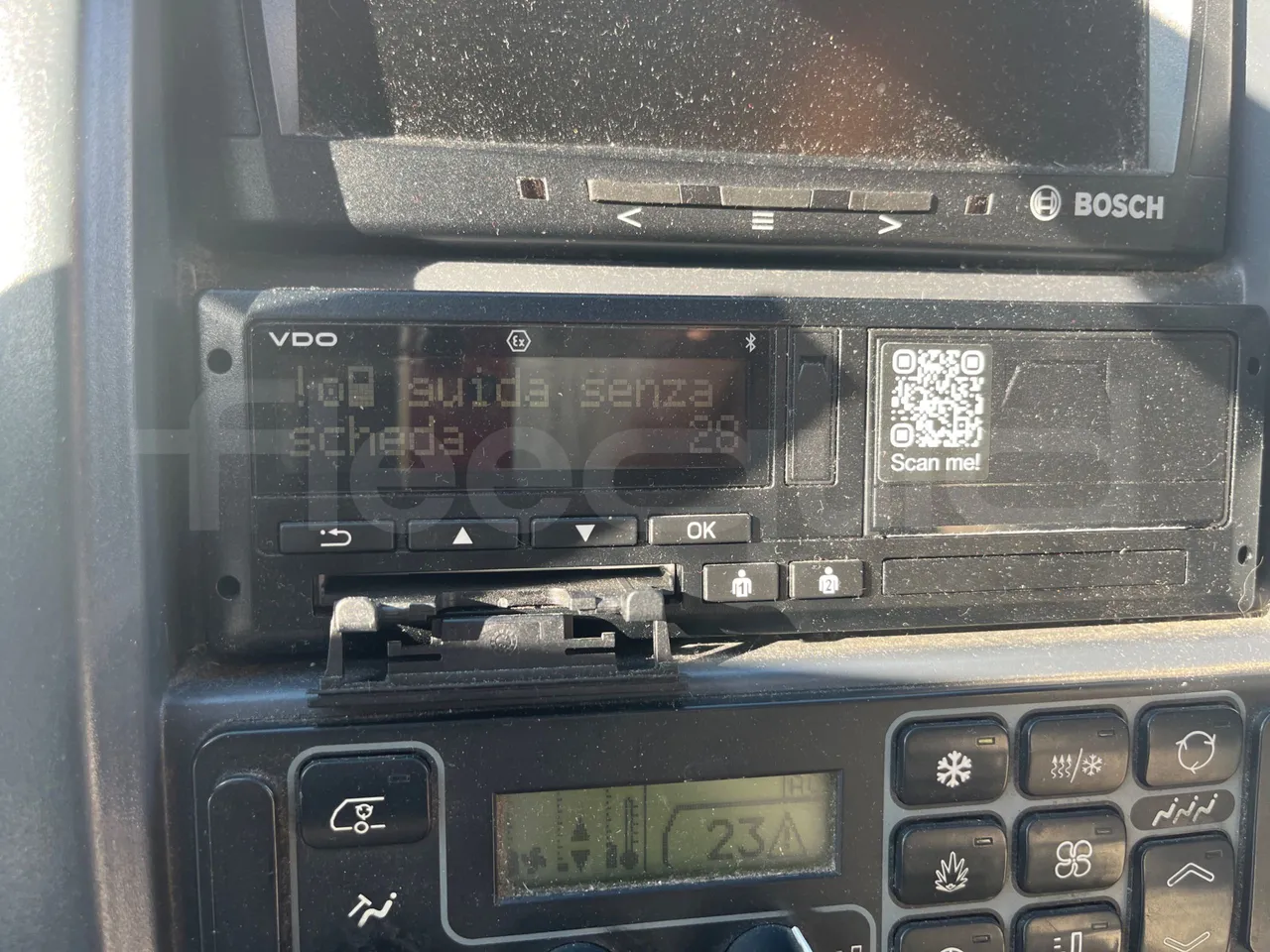 Iveco Irisbus France SFR310/ Euro 5 - 331 Kw - 13.854 Mt - Tachograph