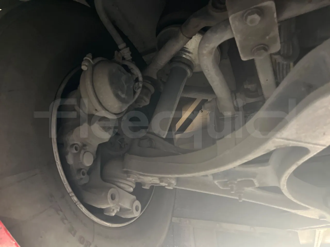 Iveco Irisbus France SFR310/ Euro 5 - 331 Kw - 13.854 Mt - front axle right side