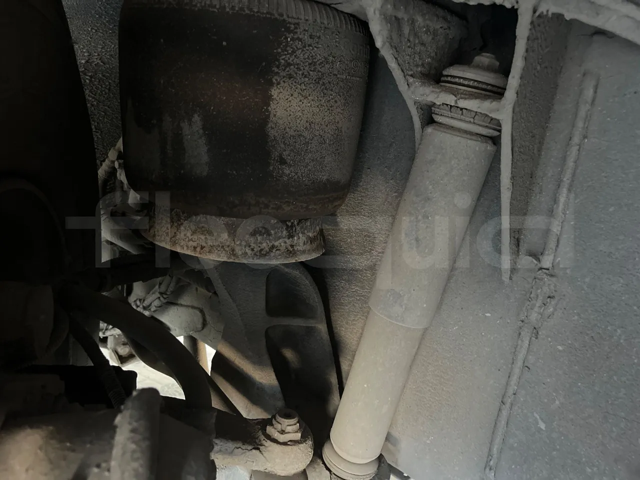 Man Lion's City T A78 - EUR4 - 191kW - 11.857m - front shock absorbers left