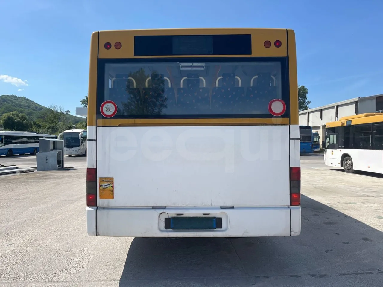 Man Lion's City T A78 - EUR4 - 191kW - 11.857m - rear hatch closed