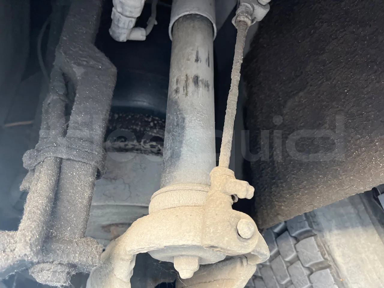 Man Lion's City T A78 - EUR4 - 191kW - 11.857m - axle 2 shock absorbers 1 left