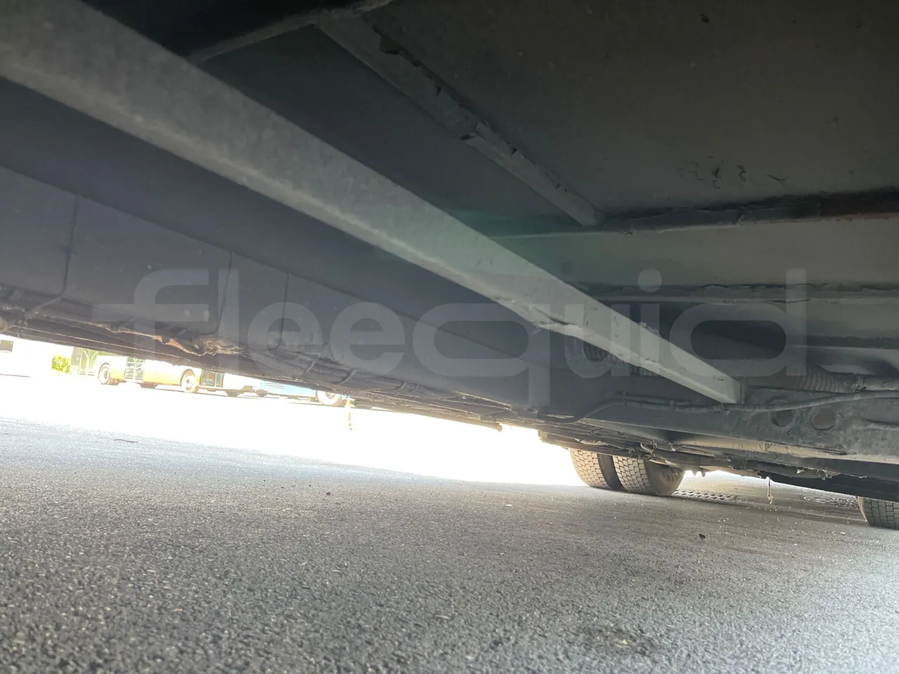 Man Lion's City T A78 - EUR4 - 191kW - 11.857m - central undercarriage photo