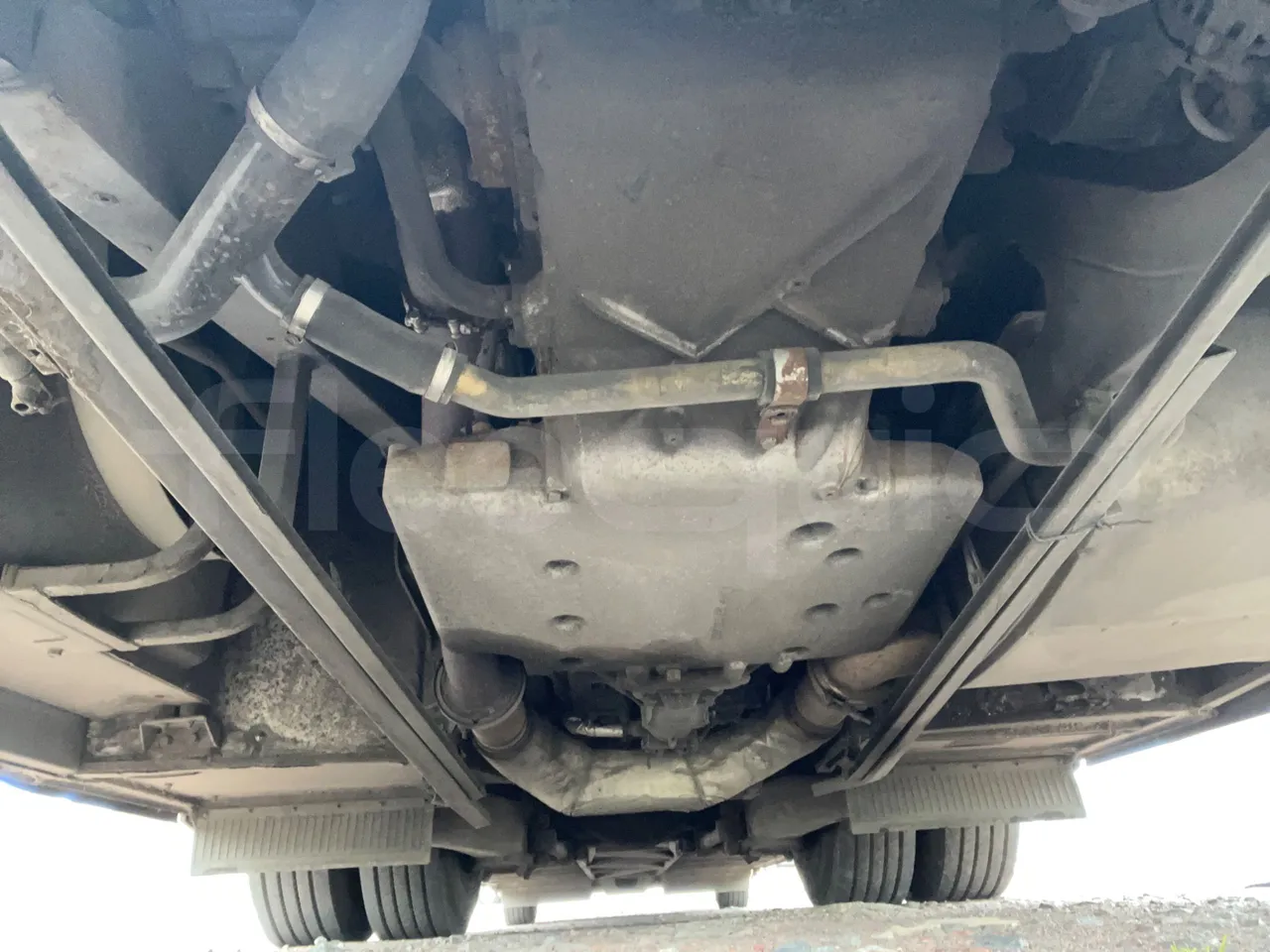 Man Lion's Coach R07 - Euro5 - 294kW - 12mt - axel 2 air springs 2 right