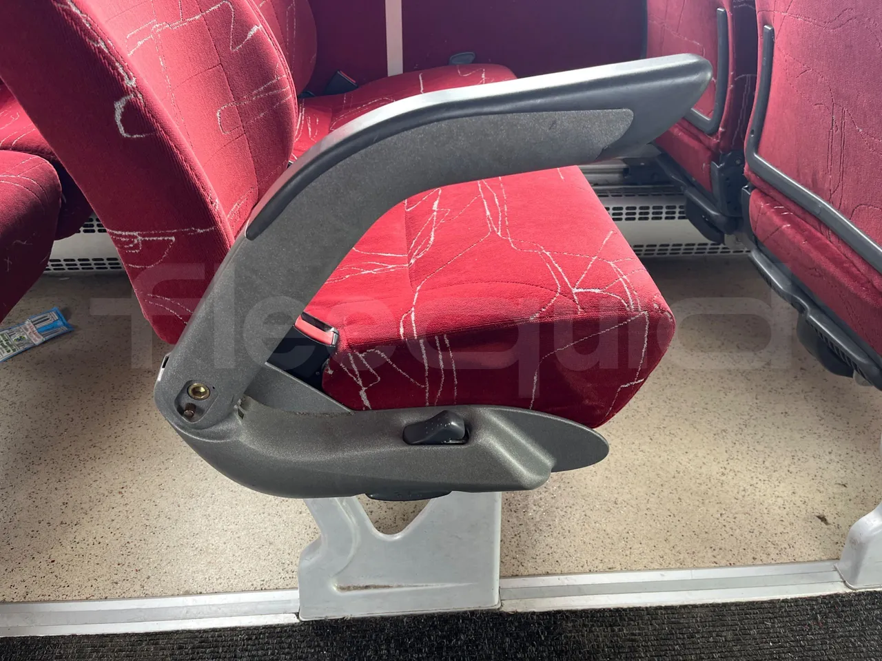 Man Lion's Coach R07 - Euro5 - 294kW - 12mt - armrest detail photo