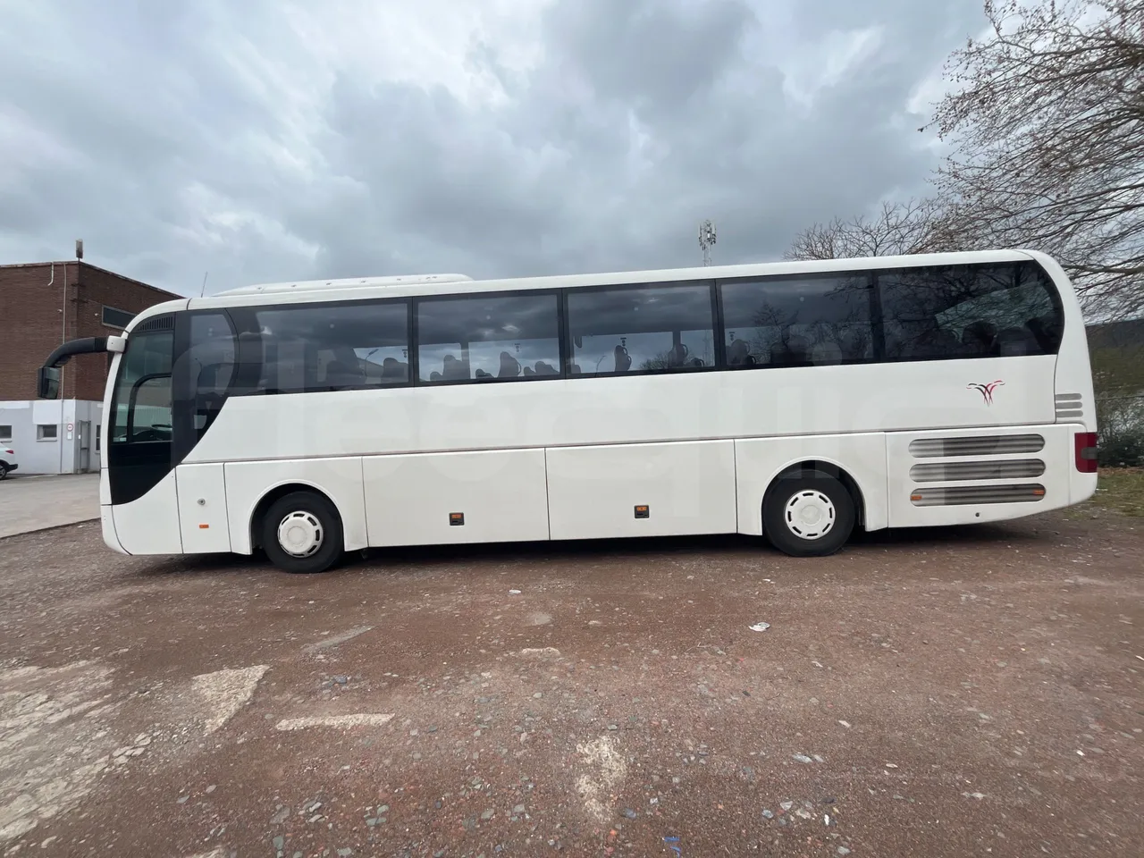 Man Lion's Coach R07 - Euro5 - 294kW - 12mt - external compartments photo