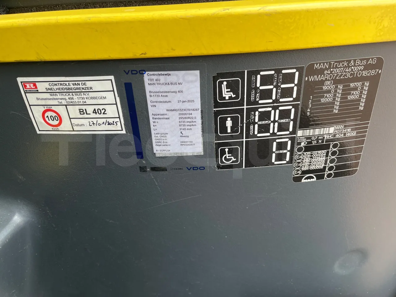 Man Lion's Coach R07 - Euro5 - 294kW - 12mt - vehicle plate photo