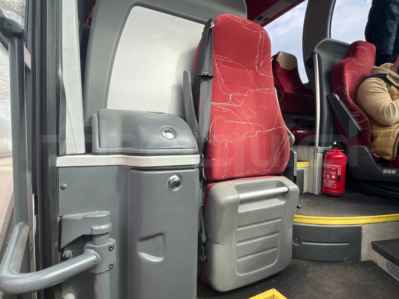 Man Lion's Coach R07 - Euro5 - 294kW - 12mt - hostess seat photo