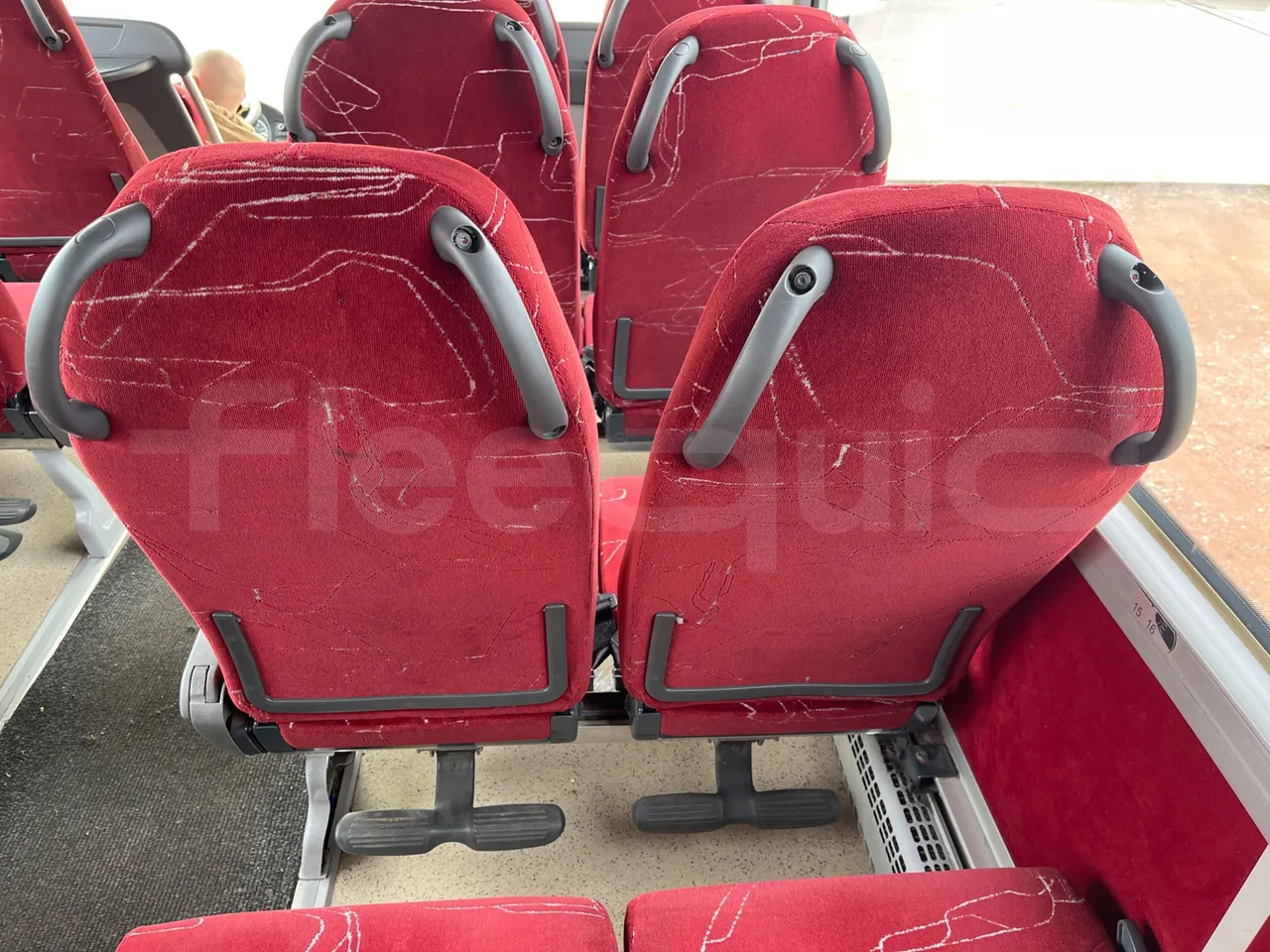 Man Lion's Coach R07 - Euro5 - 294kW - 12mt - table detail photo
