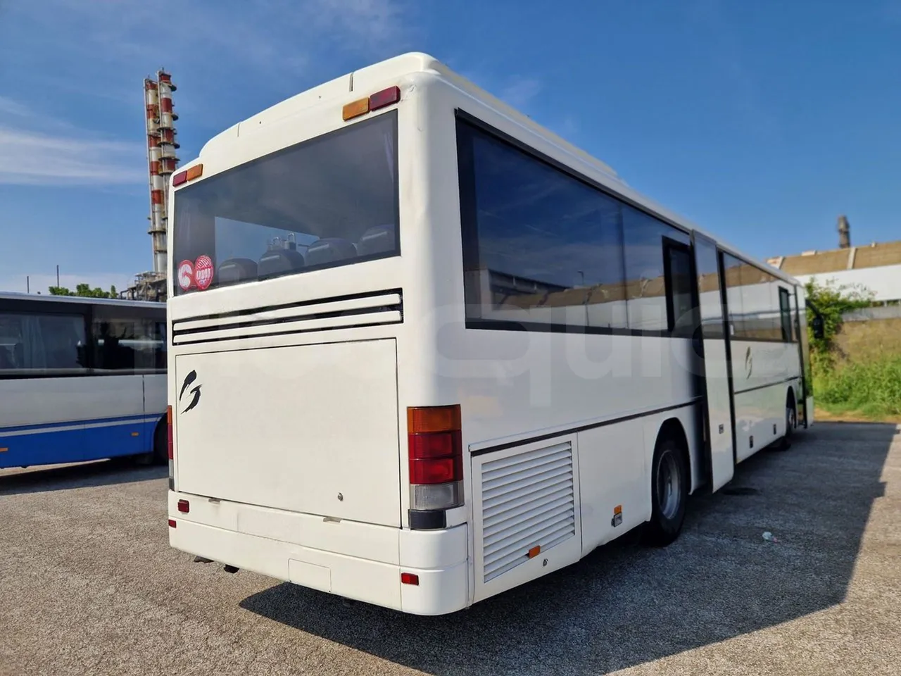 Setra S315 UL-EUR3-12m-185Kw - 3/4 right rear doors open