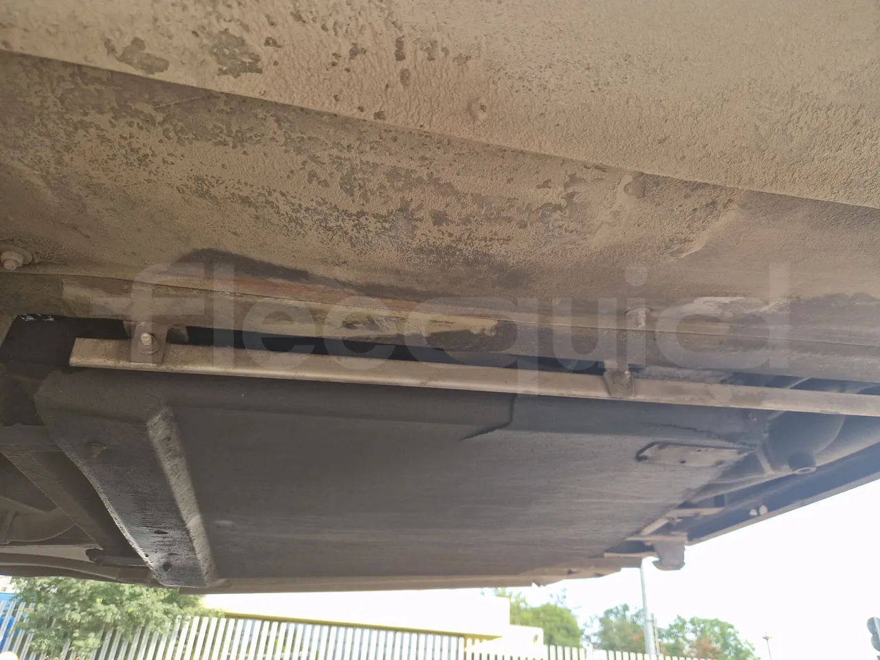 Setra S315 UL-EUR3-12m-185Kw - engine without protection