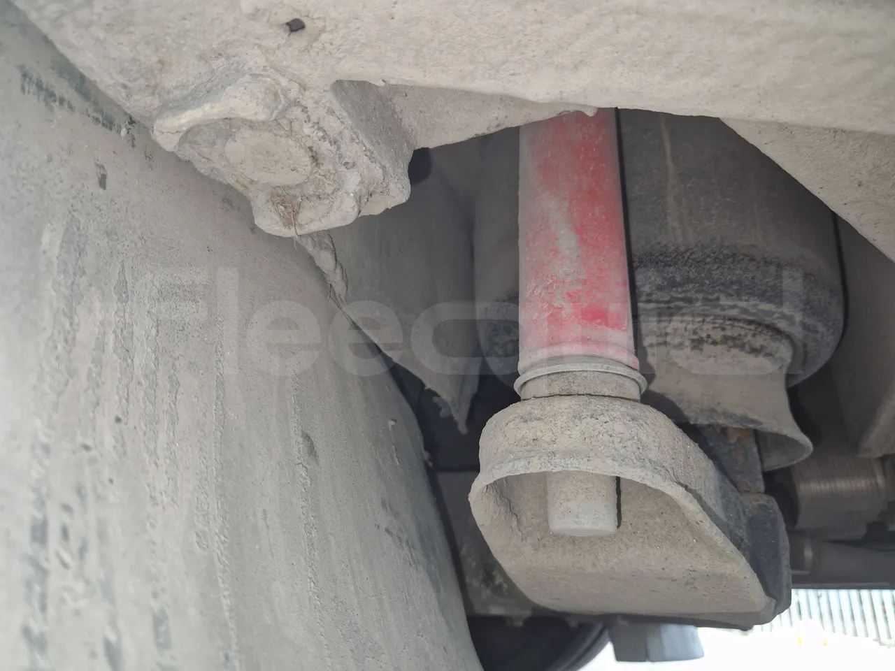 Setra S315 UL-EUR3-12m-185Kw - axle 2 shock absorbers 2 left