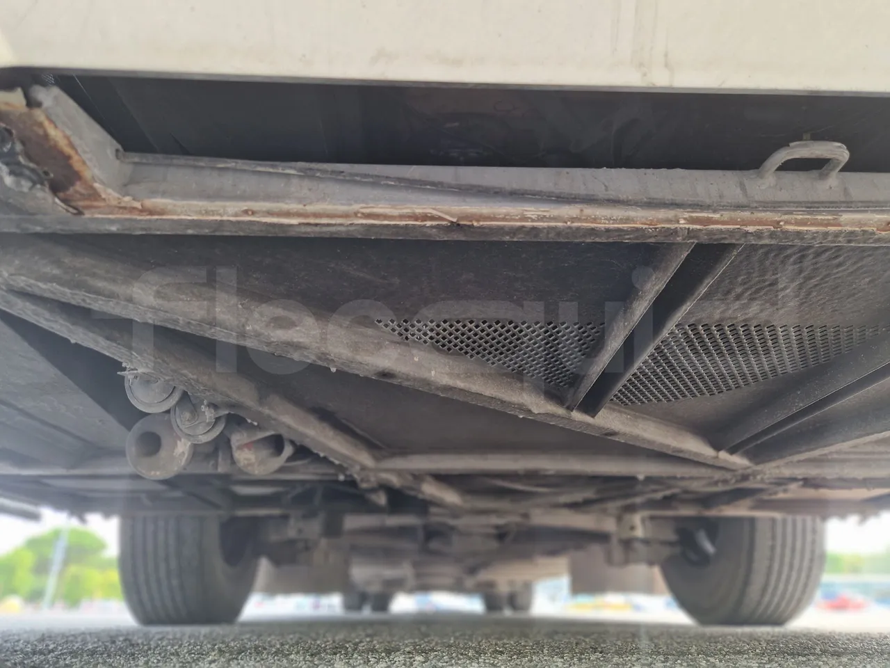 Setra S315 UL-EUR3-12m-185Kw - front undercarriage from front