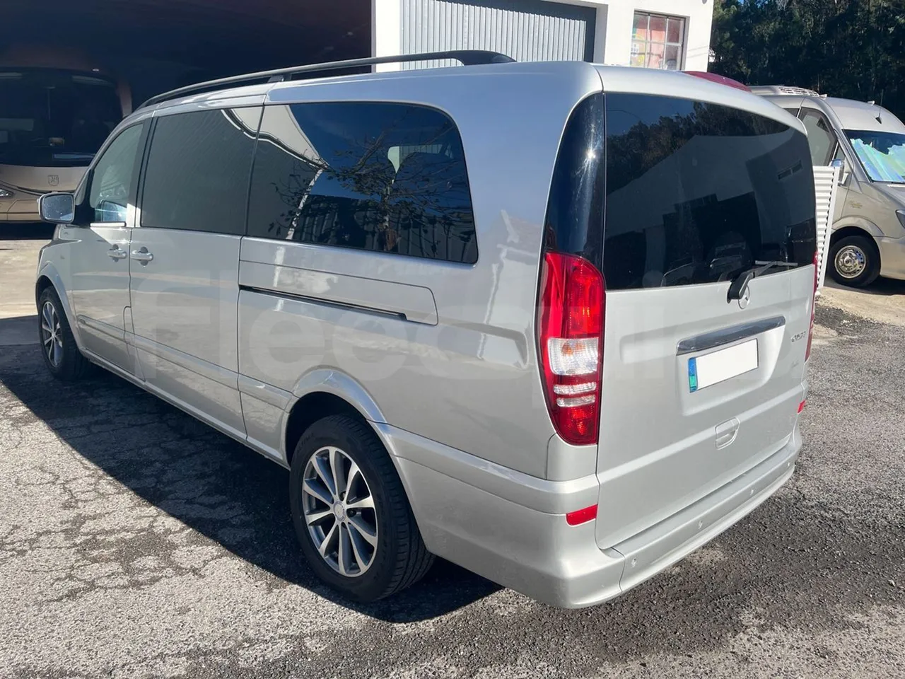 Mercedes-Benz Viano 639/2 - EUR5 - 120kW - 4.993m - 3/4 left rear side