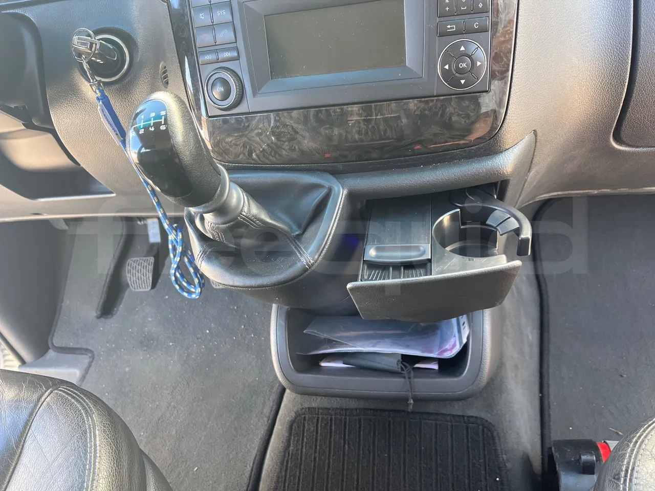 Mercedes-Benz Viano 639/2 - EUR5 - 120kW - 4.993m - onboard devices 2