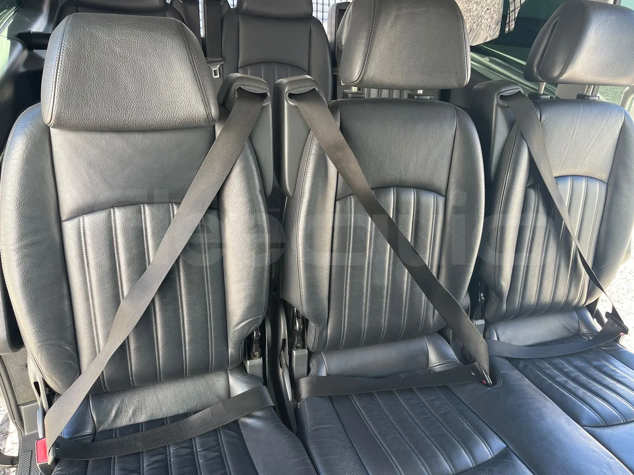 Mercedes-Benz Viano 639/2 - EUR5 - 120kW - 4.993m - central seat safety belt