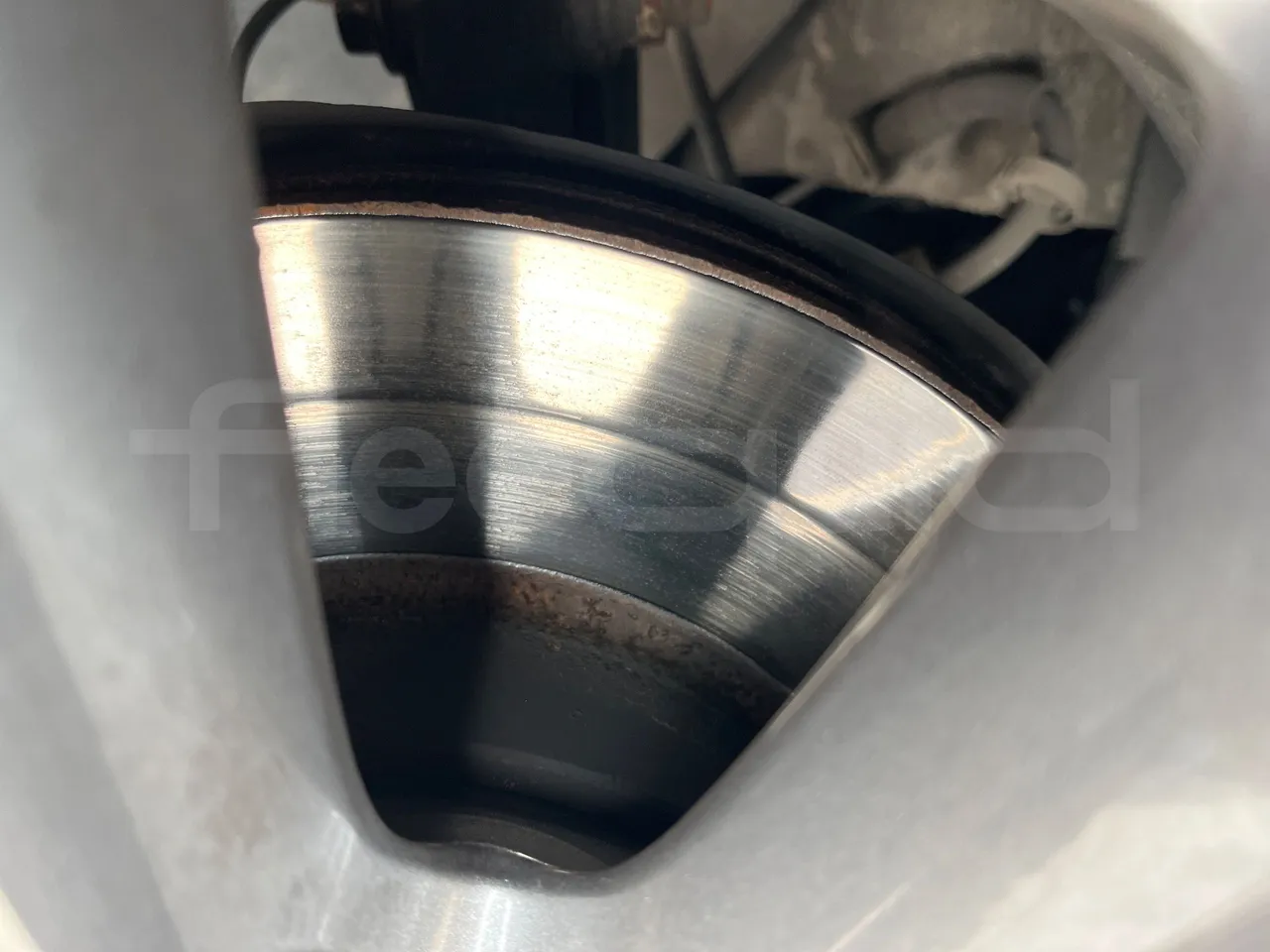 Mercedes-Benz Viano 639/2 - EUR5 - 120kW - 4.993m - front discs left