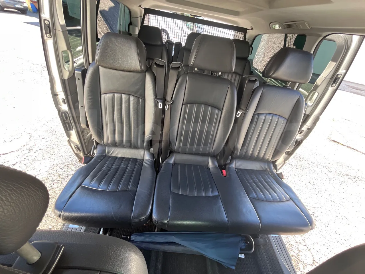 Mercedes-Benz Viano 639/2 - EUR5 - 120kW - 4.993m - reverse view middle aisle