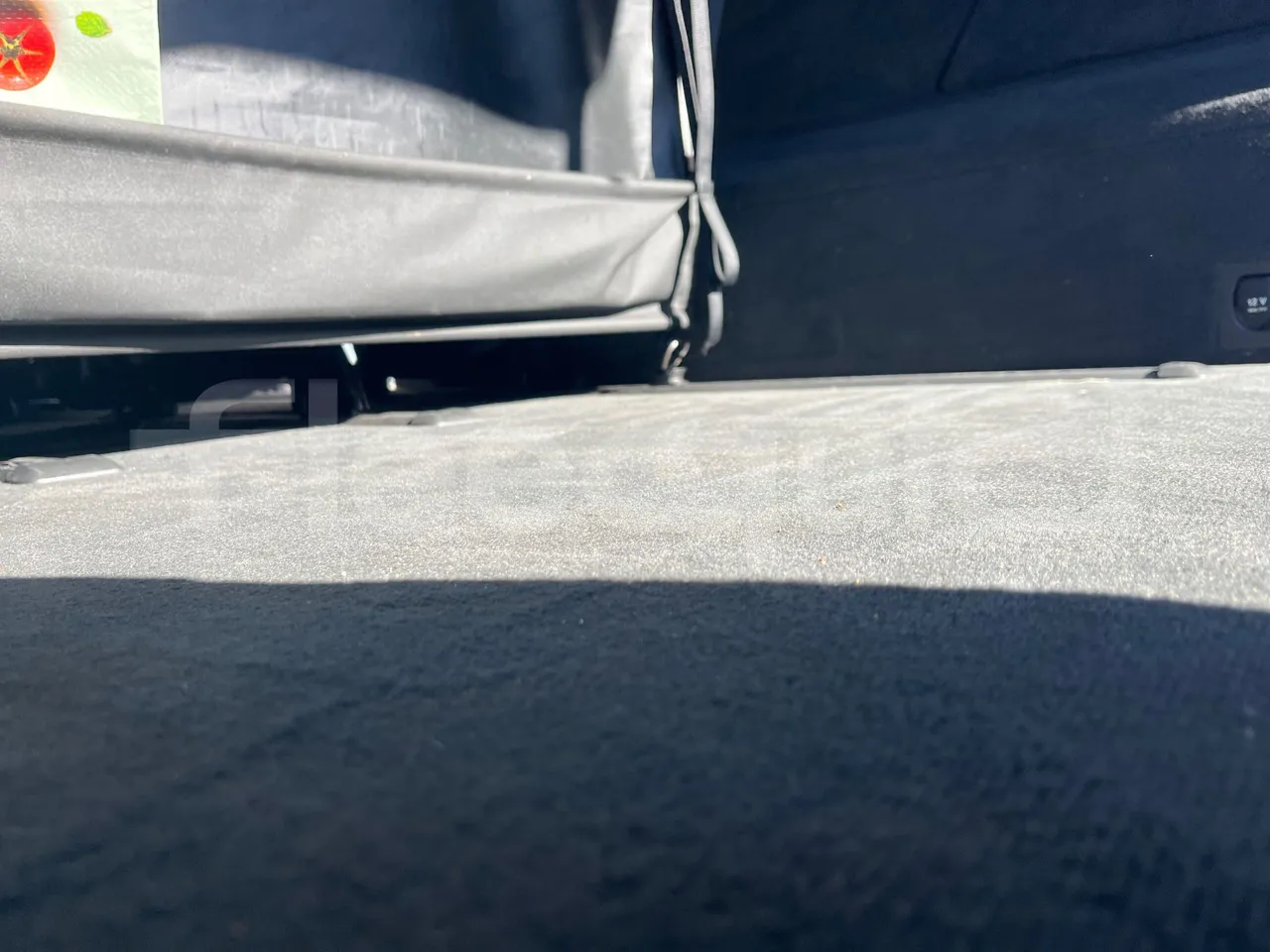 Mercedes-Benz Viano 639/2 - EUR5 - 120kW - 4.993m - under carpet photo