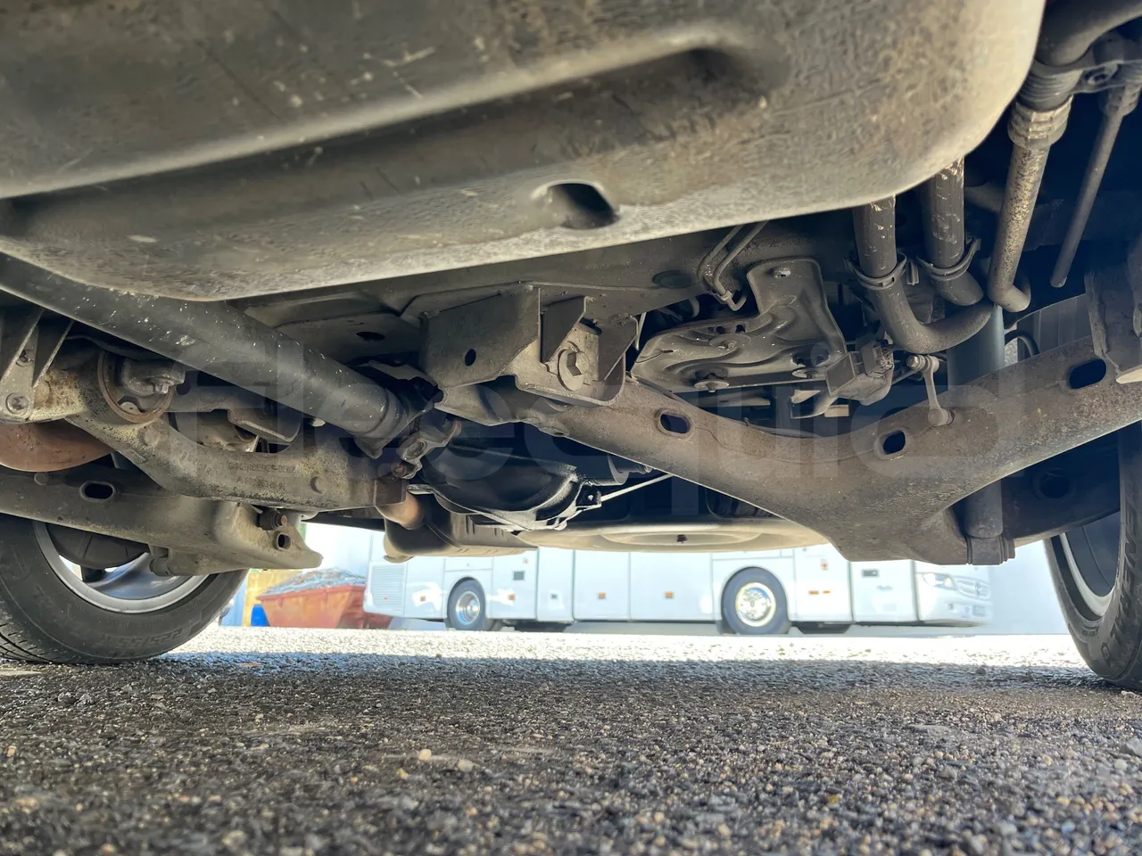 Mercedes-Benz Viano 639/2 - EUR5 - 120kW - 4.993m - axle 3 central