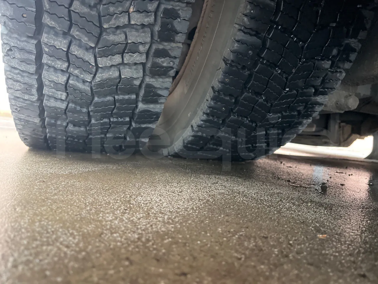 Solaris Urbino 12 - Euro6 - 240kW - 12mt - tread condition front tires left