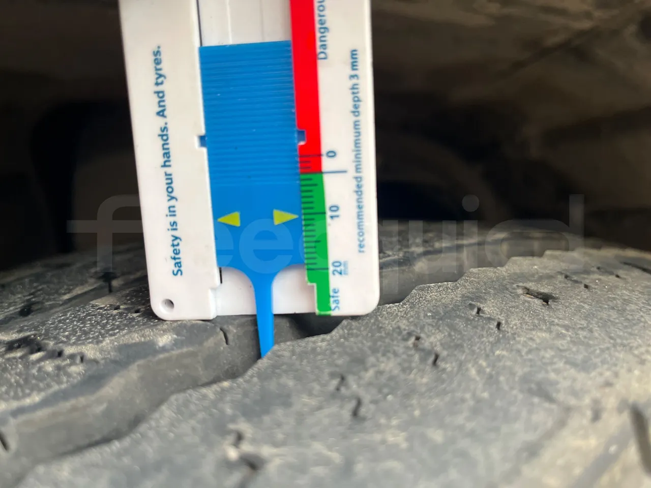 Solaris Urbino 12 - Euro6 - 240kW - 12mt - tread condition front tires right