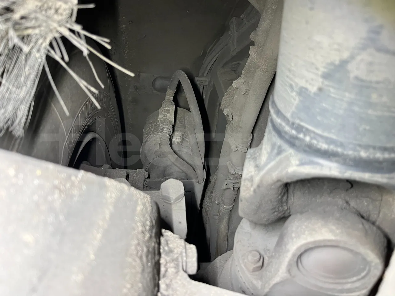 Mercedes-Benz O 530 G- 3P - Euro5 - 260kW - 17.940mt - axel 3 caliper brakes left