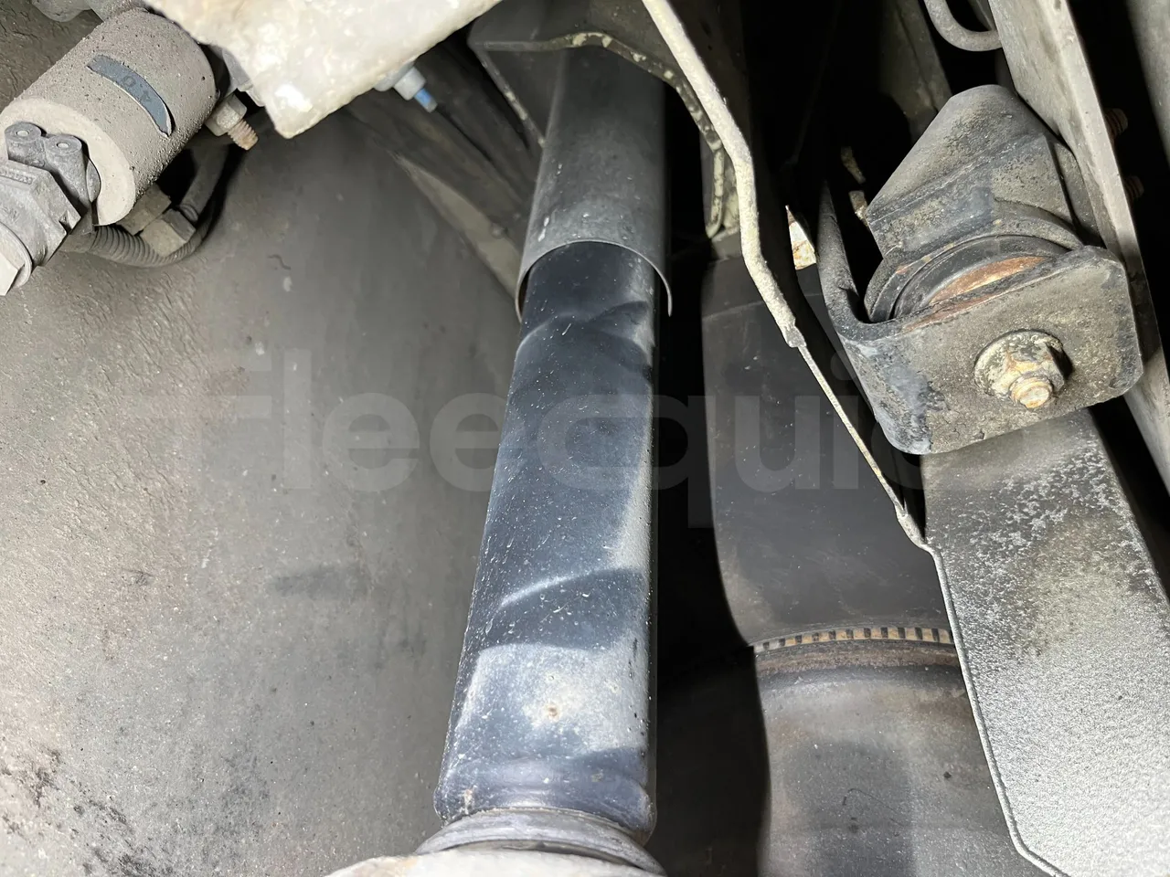 Mercedes-Benz O 530 G- 3P - Euro5 - 260kW - 17.940mt - axle 3 air springs 1 left