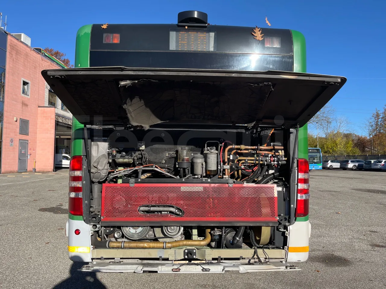 Mercedes-Benz O 530 G- 3P - Euro5 - 260kW - 17.940mt - rear hatch open