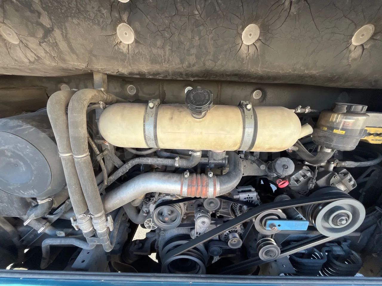 Irizar Scania K310IB4X2 - EUR4 - 228kW - 12.320m - engine plate photo